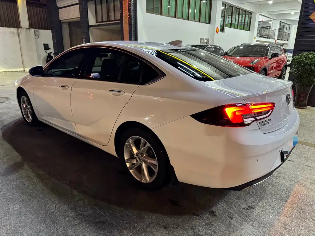 Buick Regal — фото 4