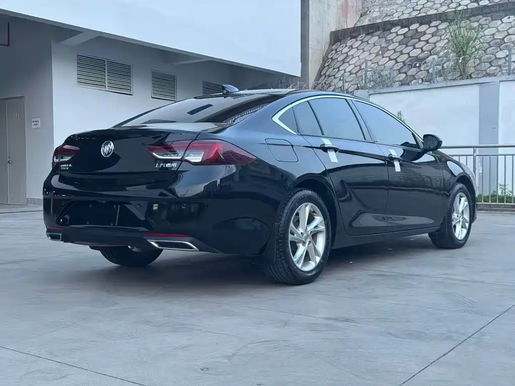 Buick Regal — фото 6