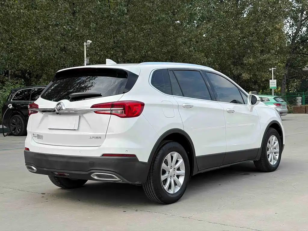 Buick Envision Plus — фото 6
