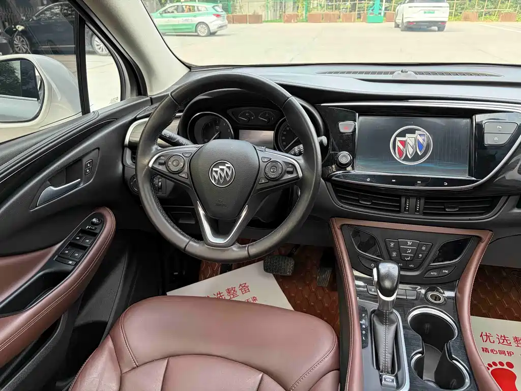 Buick Envision Plus — фото 9