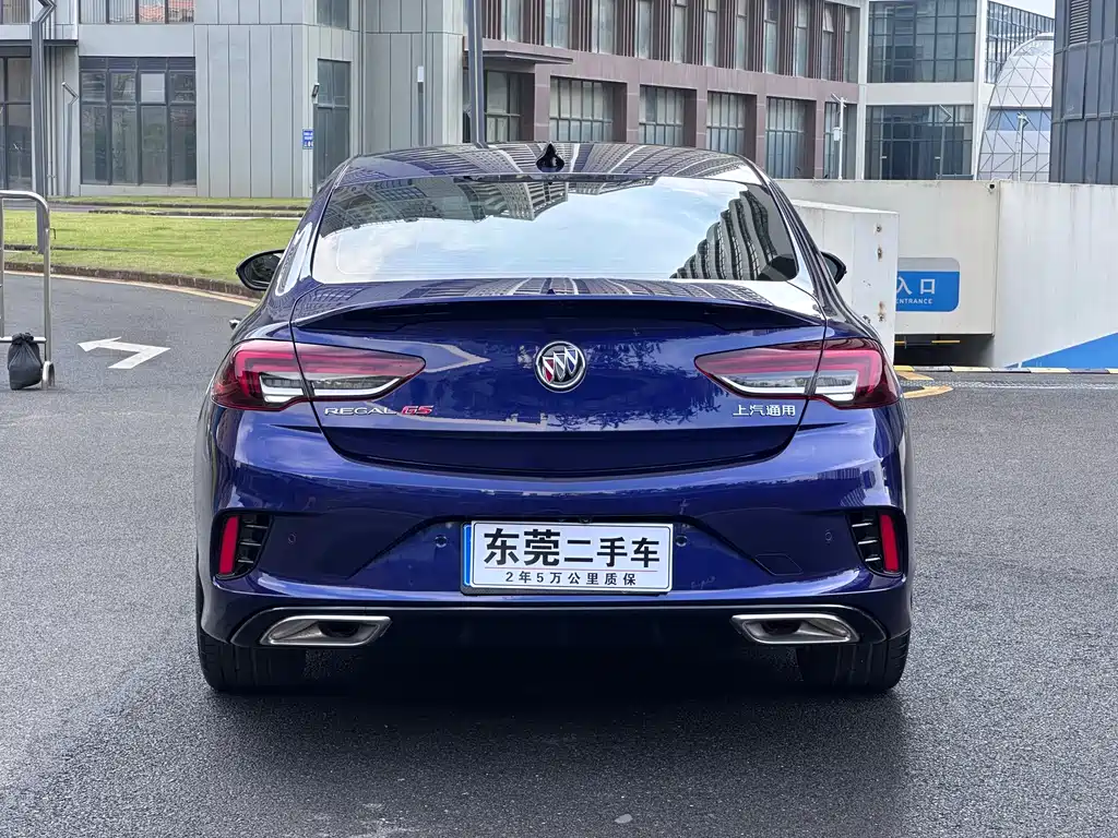 Buick Regal — фото 10