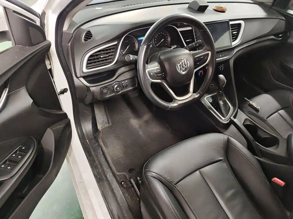 Buick Excelle — фото 16