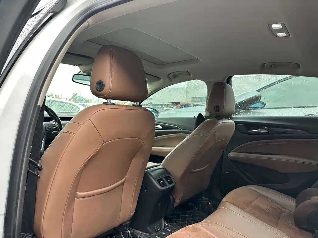 Buick Regal — фото 6
