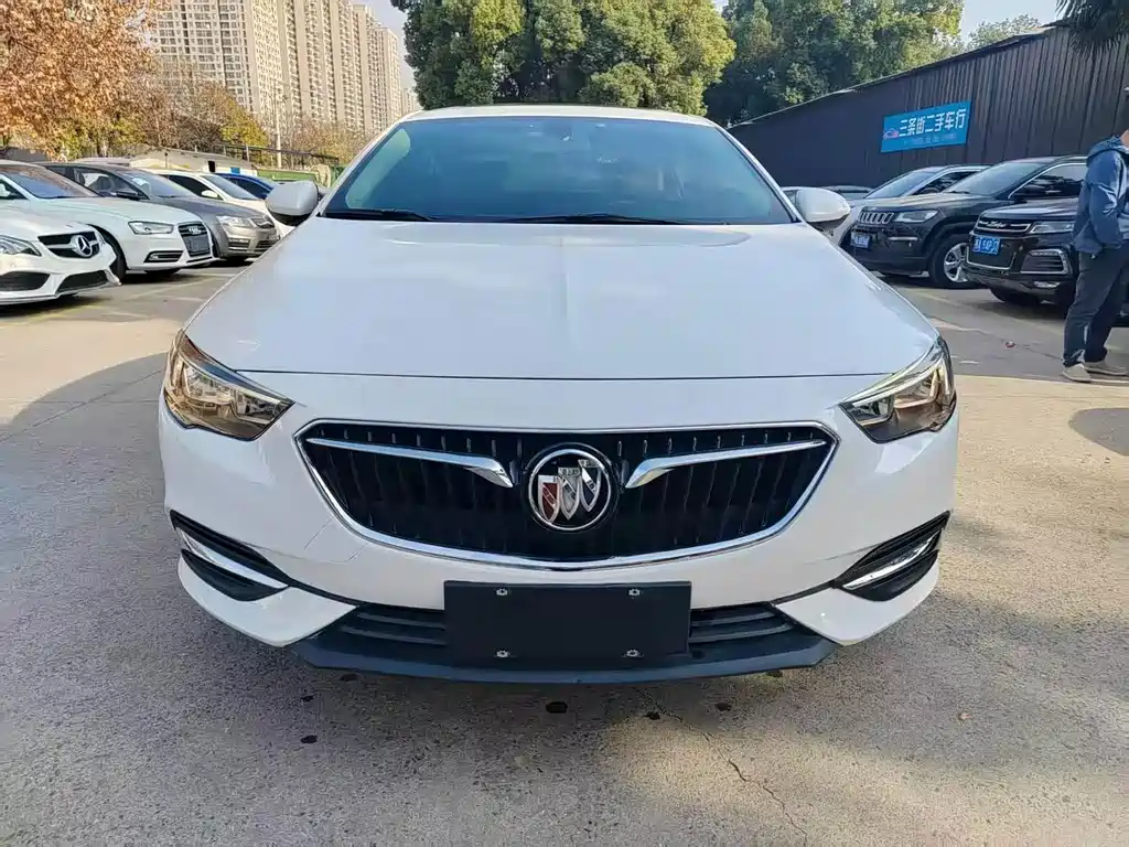Buick Regal — фото 2