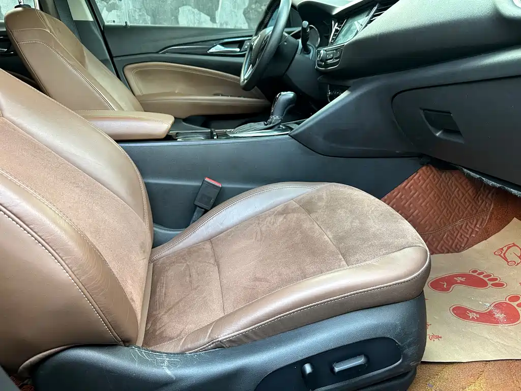 Buick Regal — фото 15