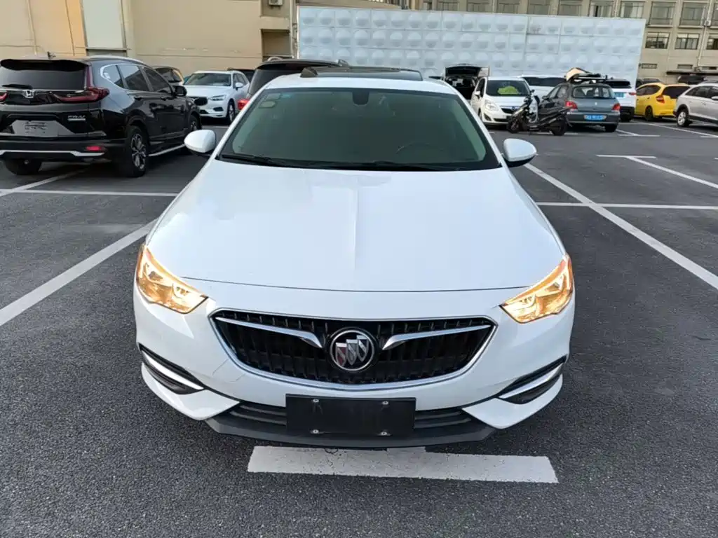 Buick Regal — фото 3