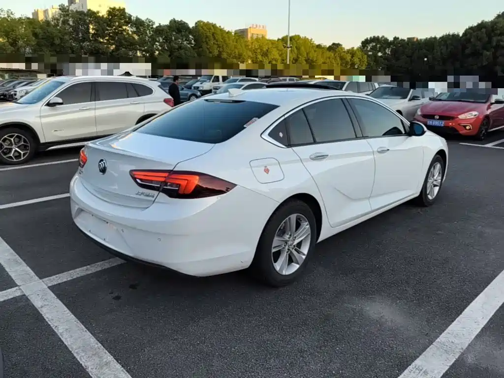 Buick Regal — фото 7