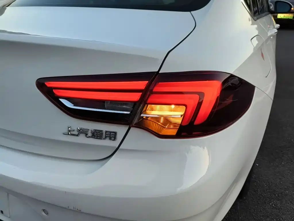 Buick Regal — фото 8