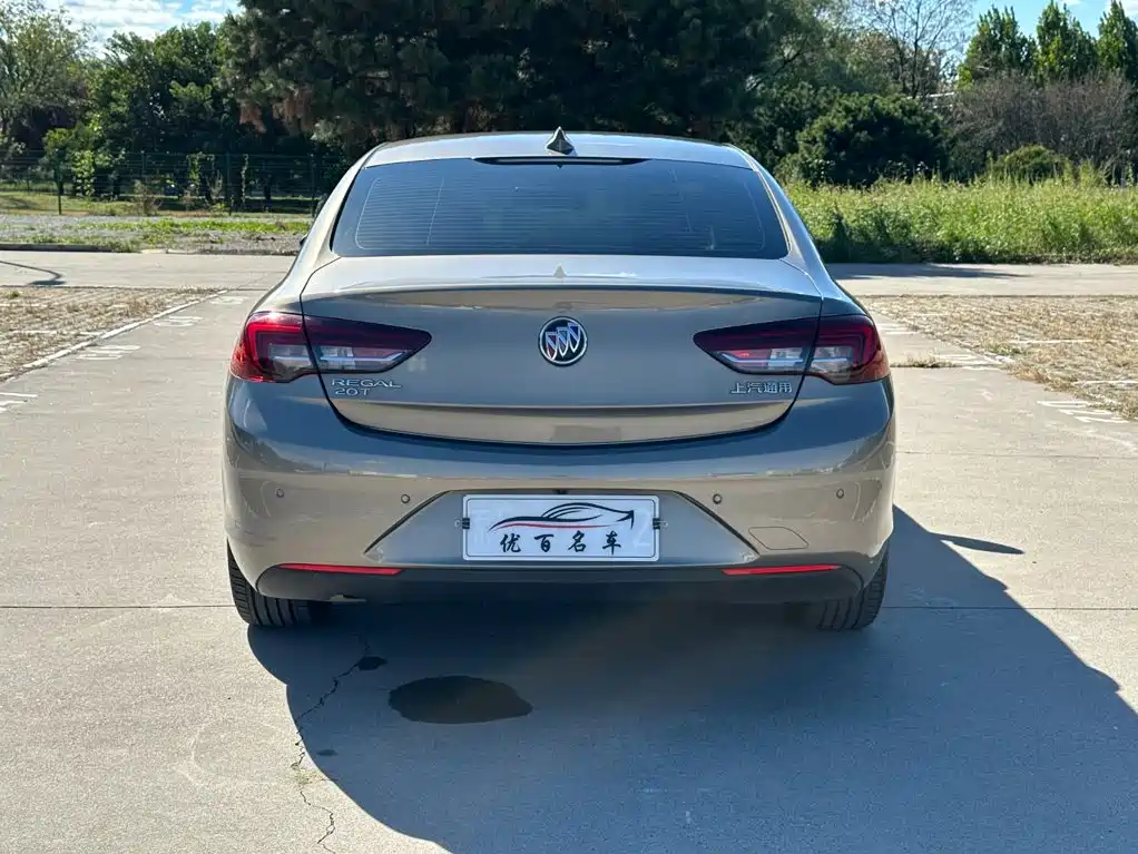 Buick Regal — фото 5