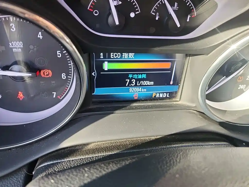 Buick Envision Plus — фото 8