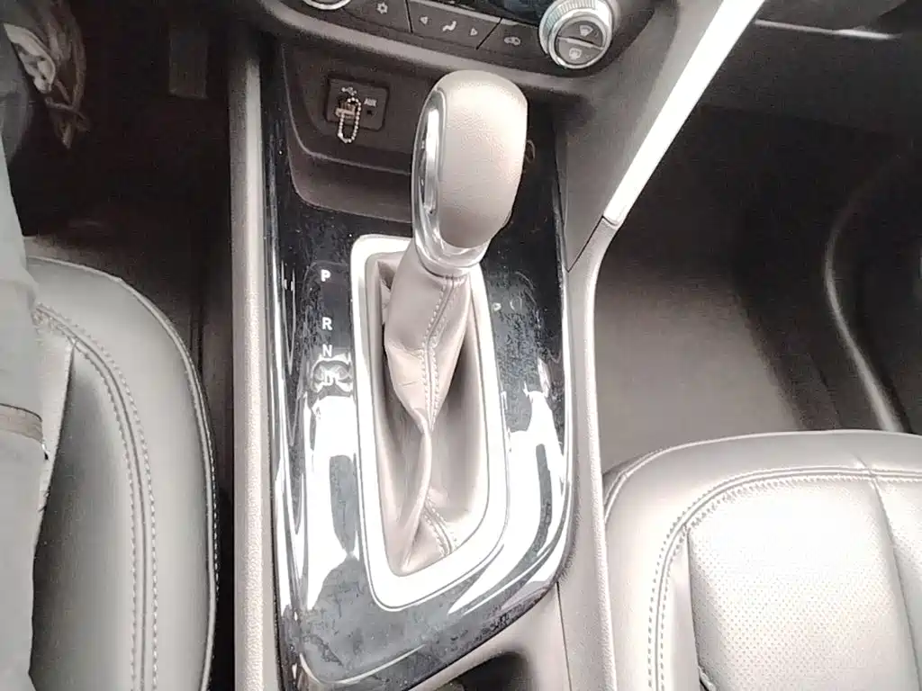 Buick Encore — фото 14