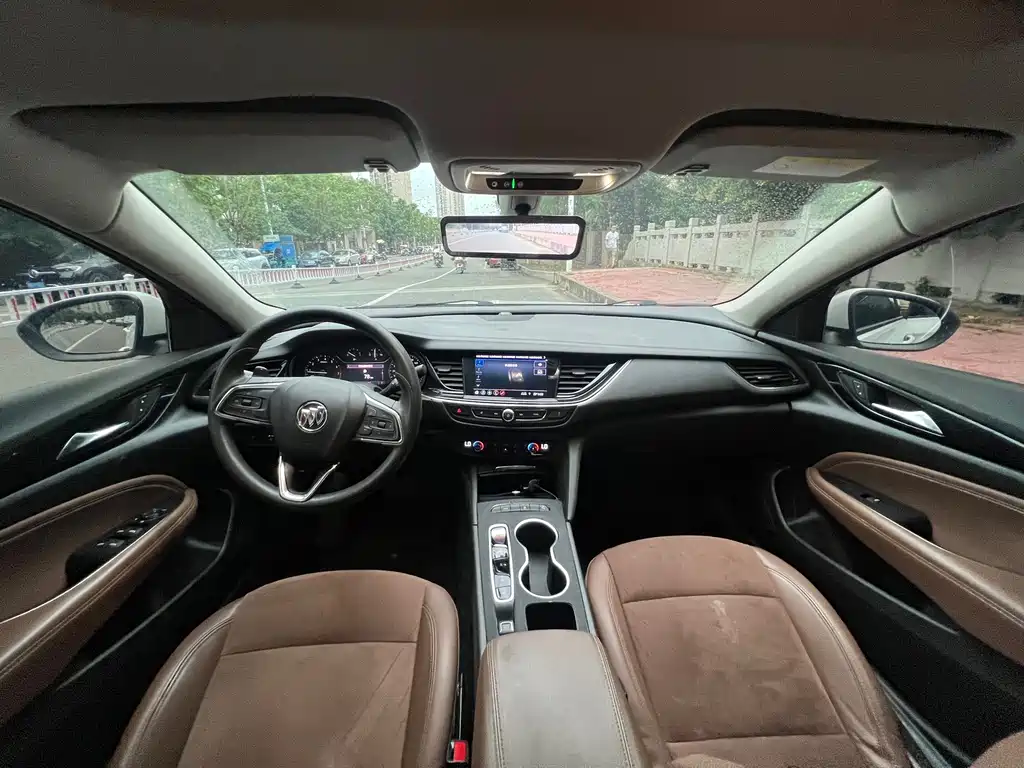 Buick Regal — фото 5