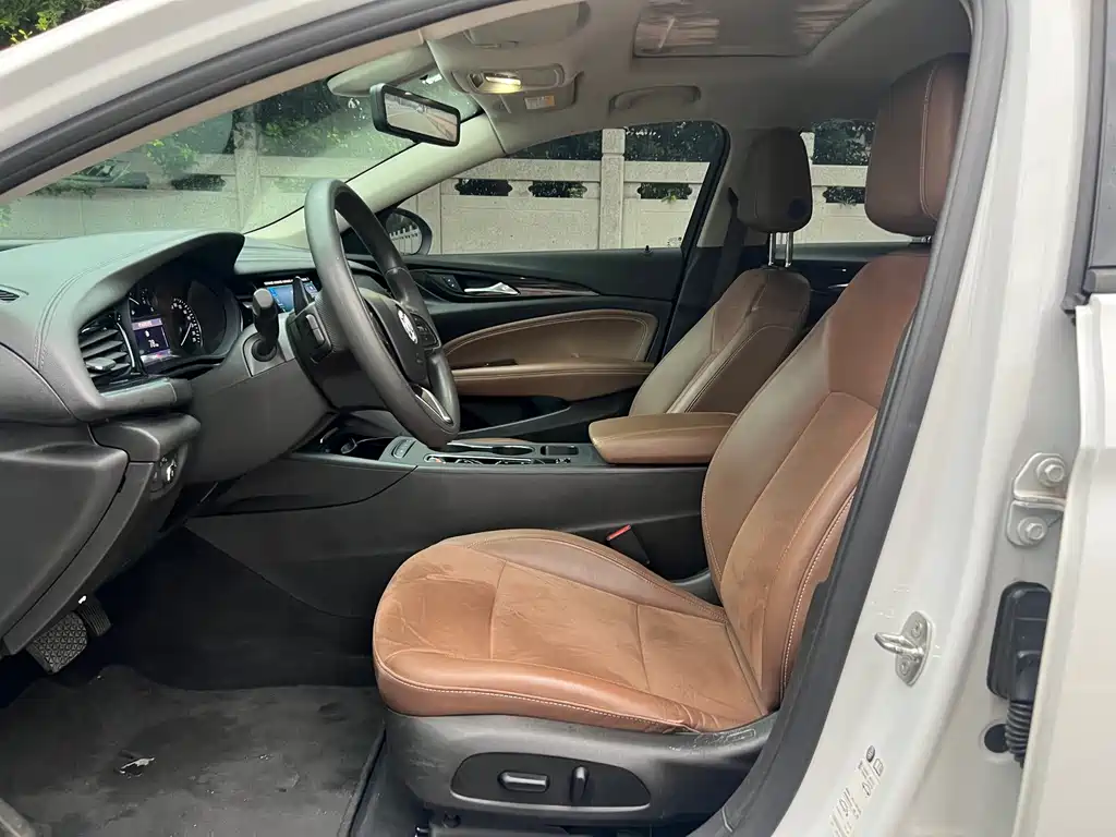 Buick Regal — фото 6