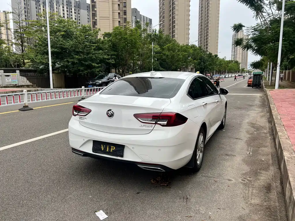 Buick Regal — фото 7