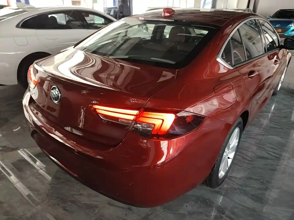 Buick Regal — фото 7
