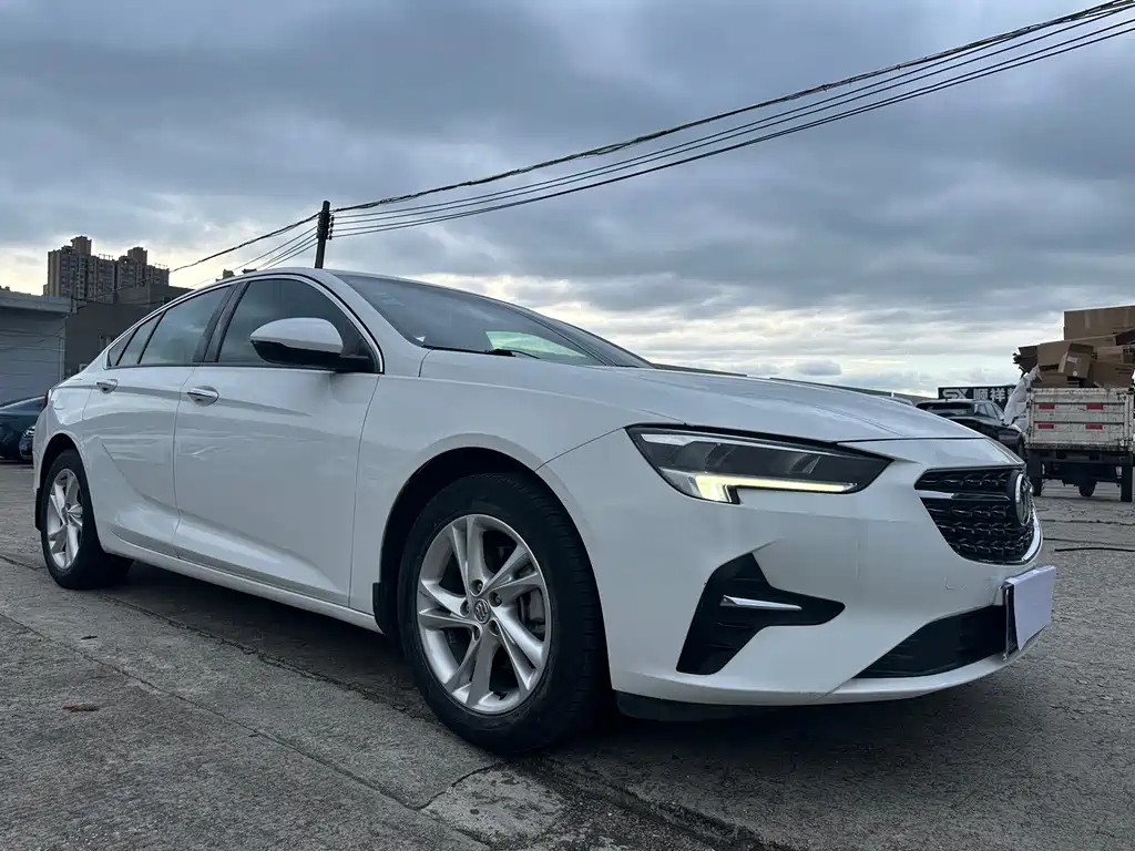 Buick Regal — фото 3