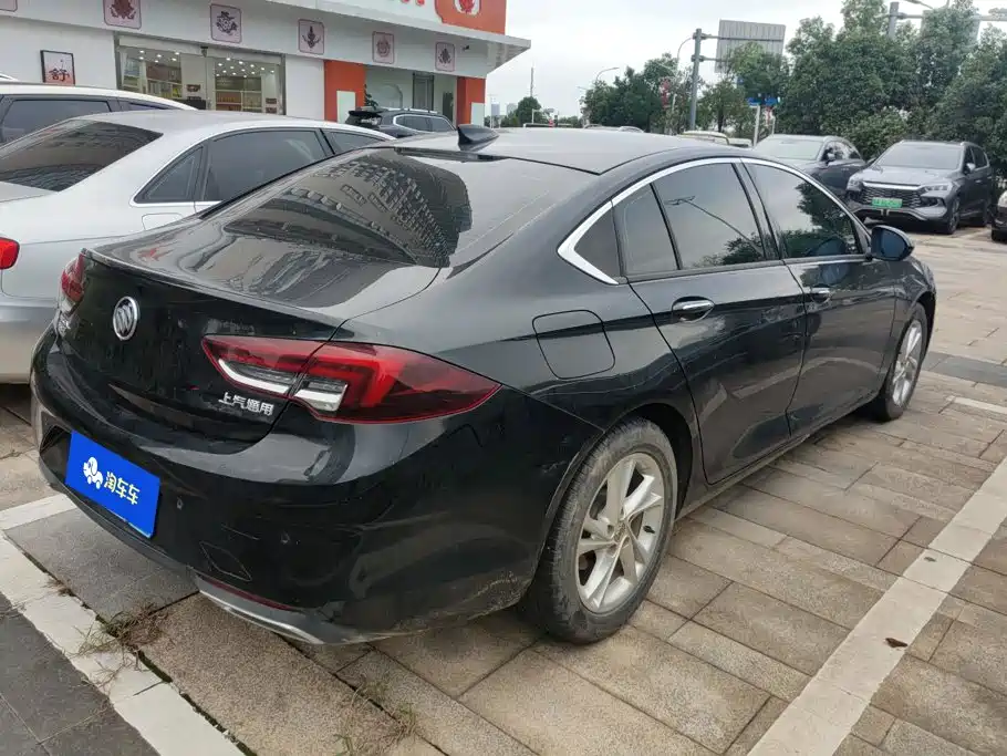 Buick Regal — фото 3