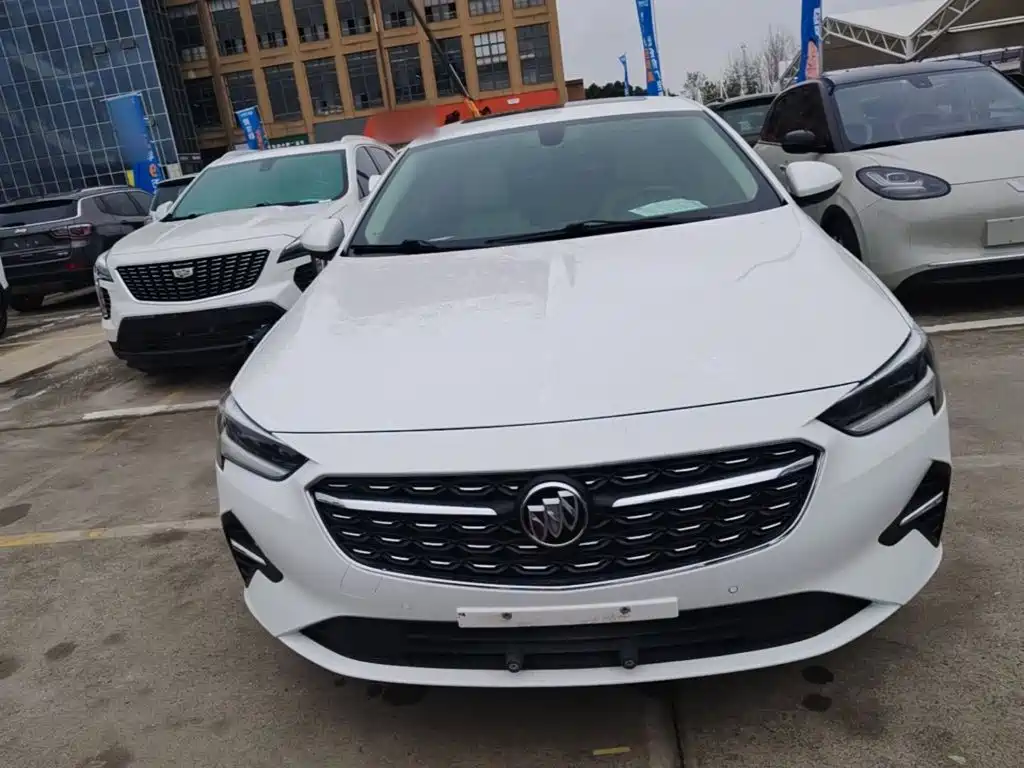 Buick Regal — фото 3