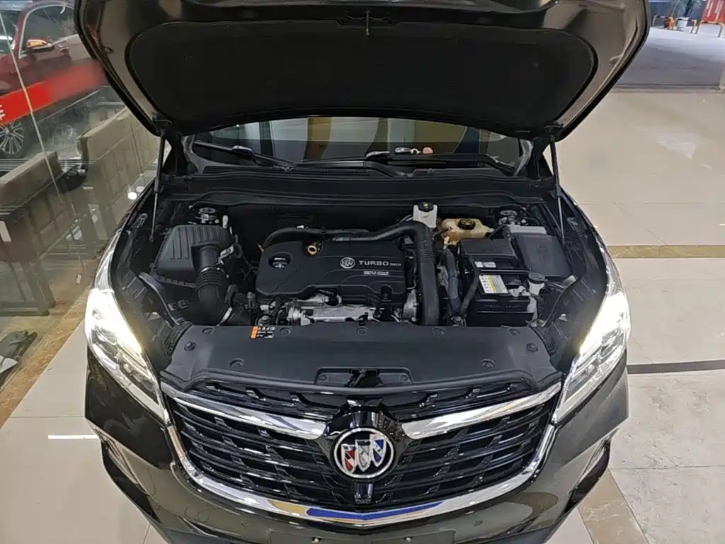 Buick Envision Plus — фото 20
