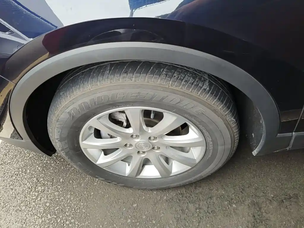 Buick Envision Plus — фото 23
