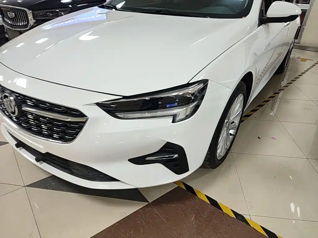 Buick Regal — фото 24