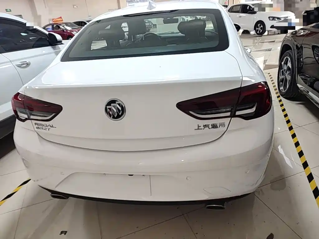 Buick Regal — фото 6