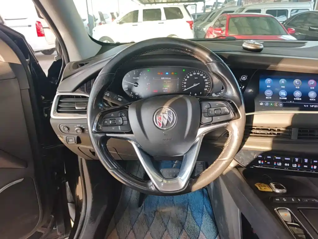 Buick Enclave — фото 11