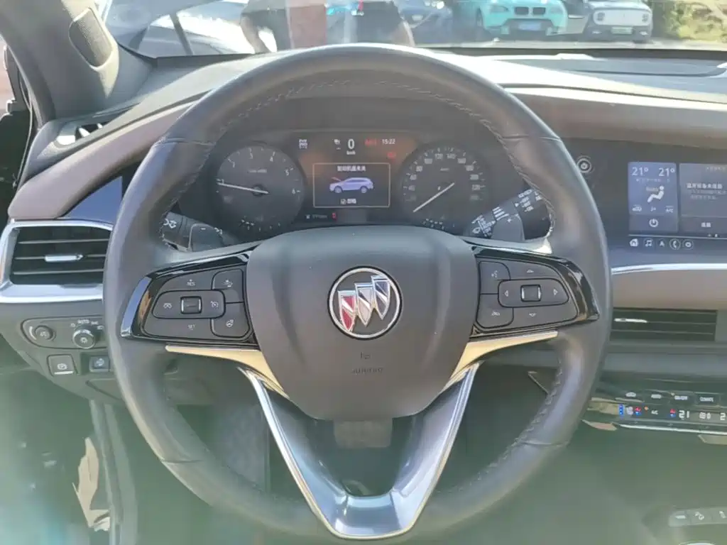 Buick Enclave — фото 11