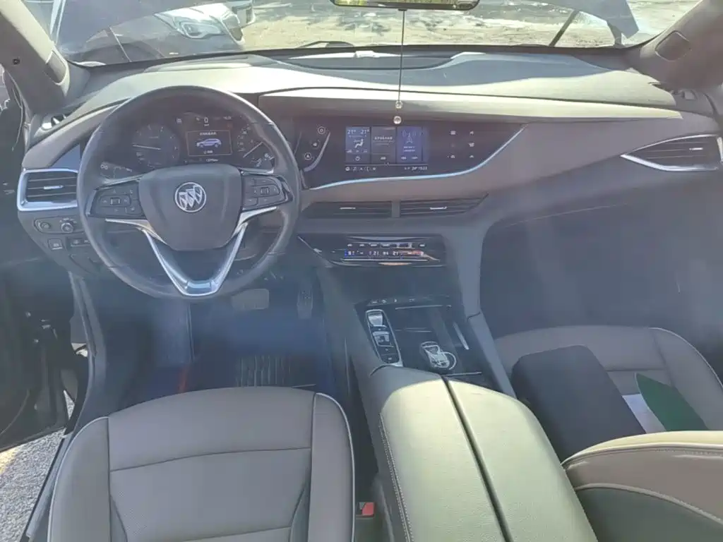 Buick Enclave — фото 10
