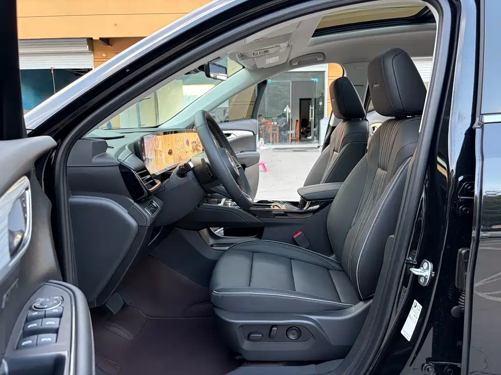 Buick Envision Plus — фото 5