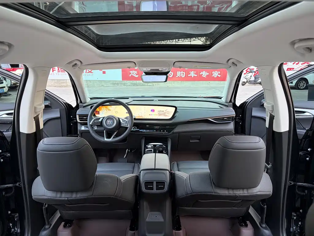 Buick Envision Plus — фото 7
