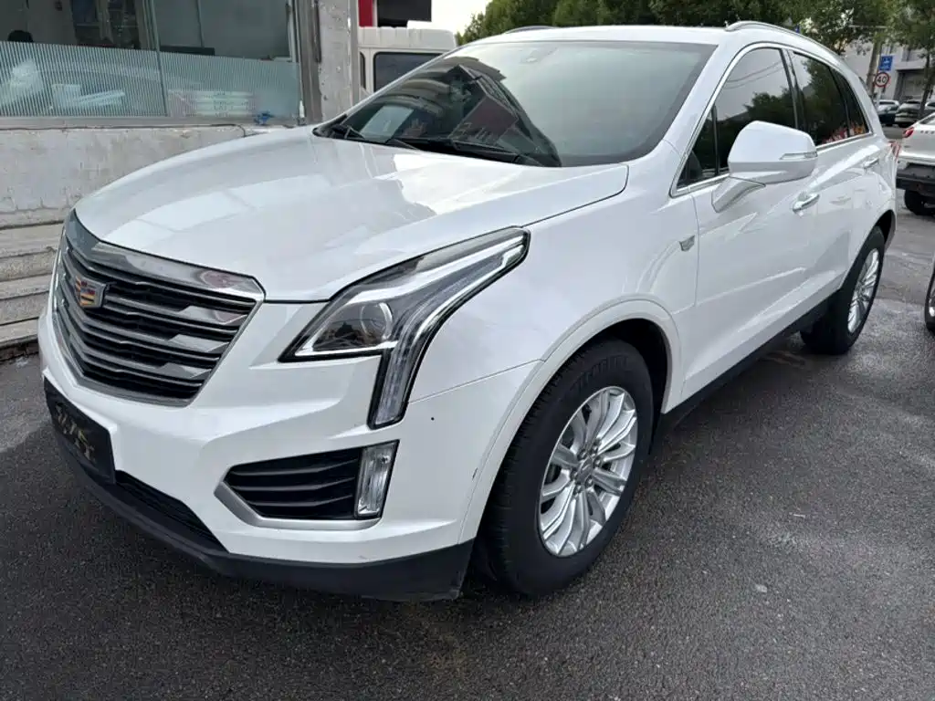 Cadillac XT5 — фото 2