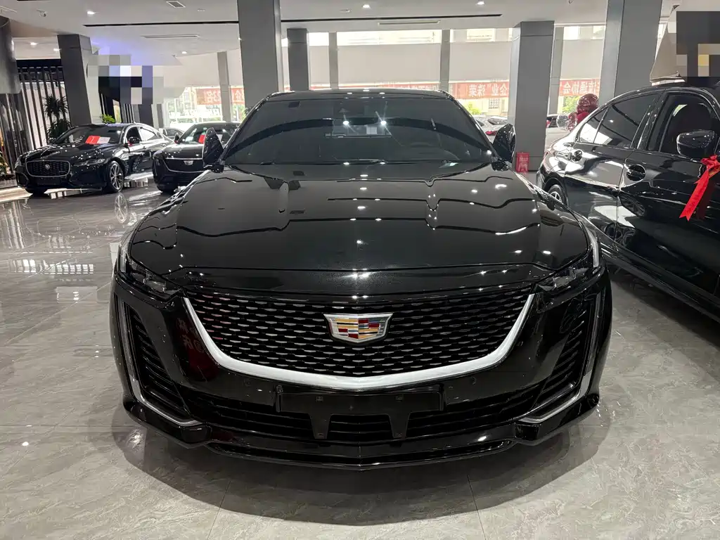 Cadillac CT5 — фото 2