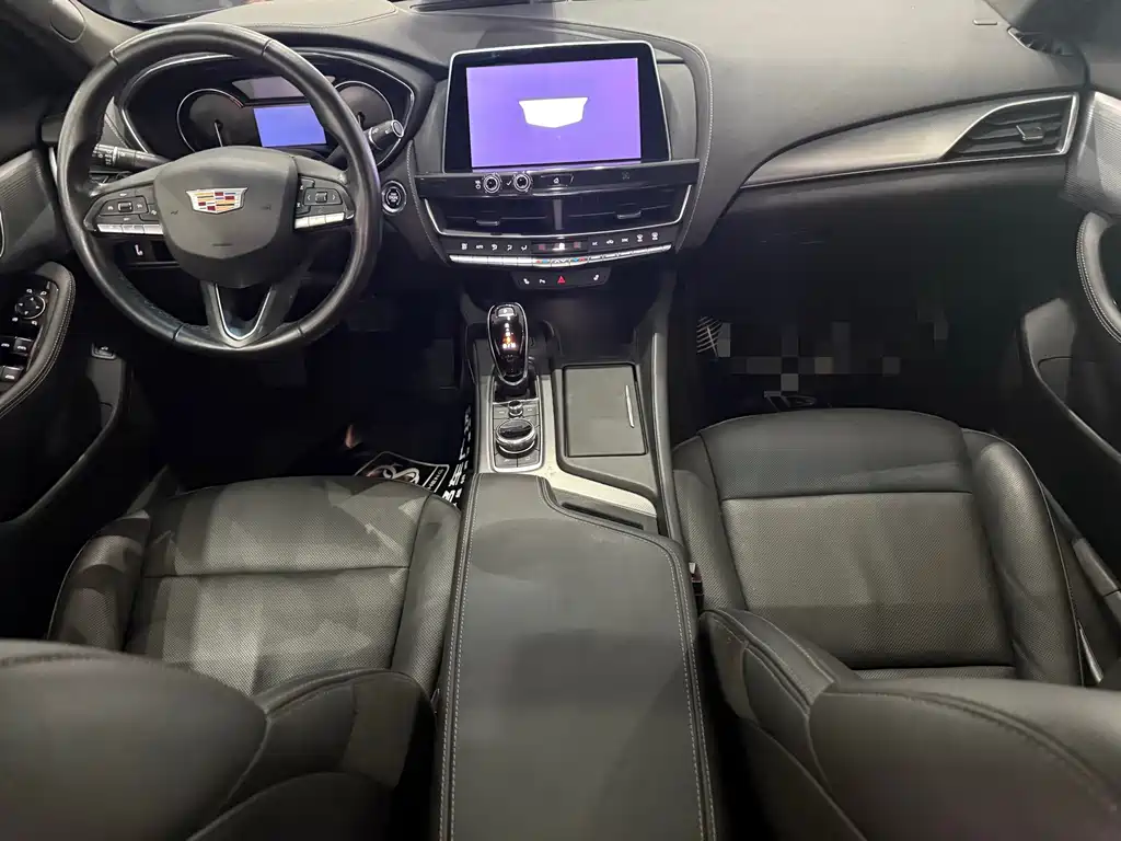 Cadillac CT5 — фото 5