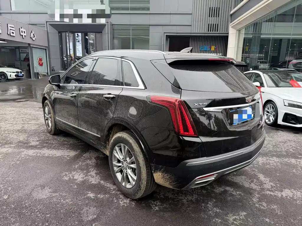 Cadillac XT5 — фото 9