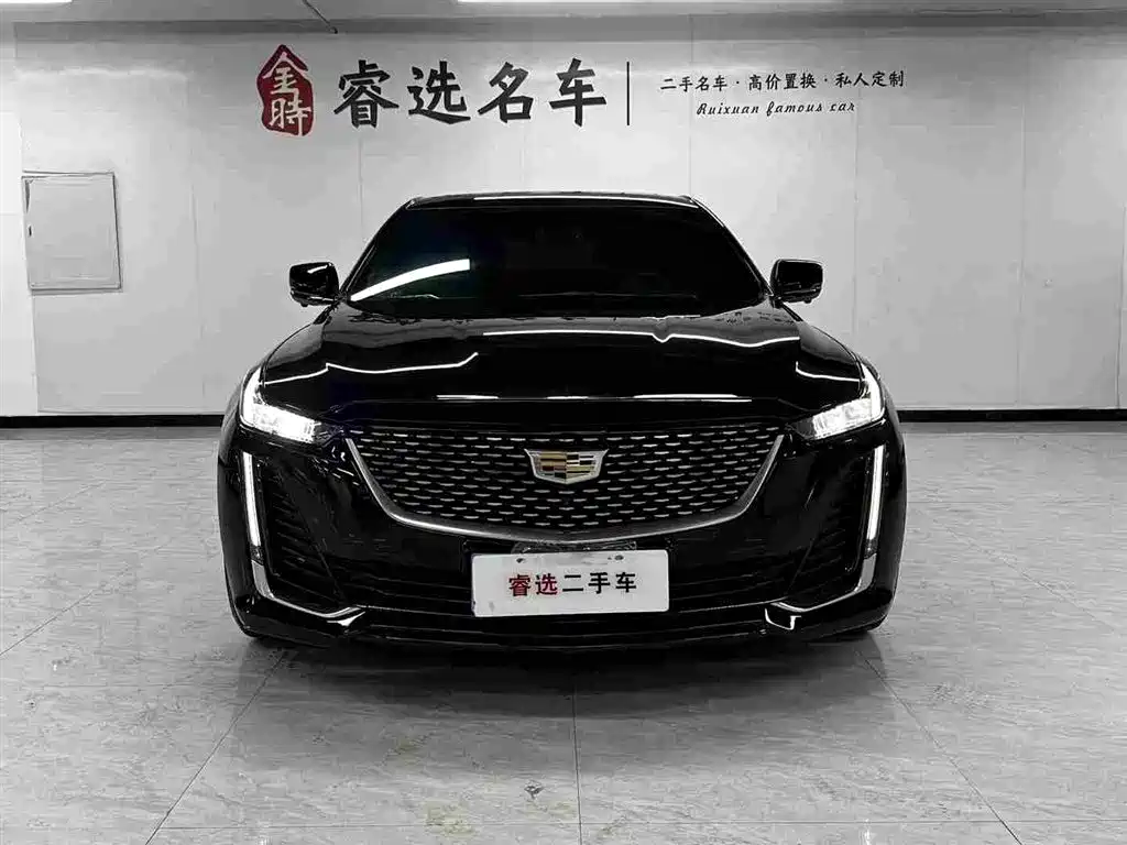 Cadillac CT5 — фото 2