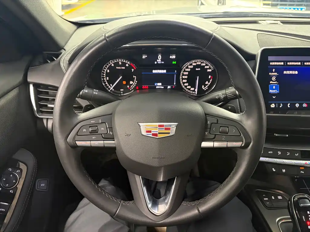 Cadillac CT5 — фото 14
