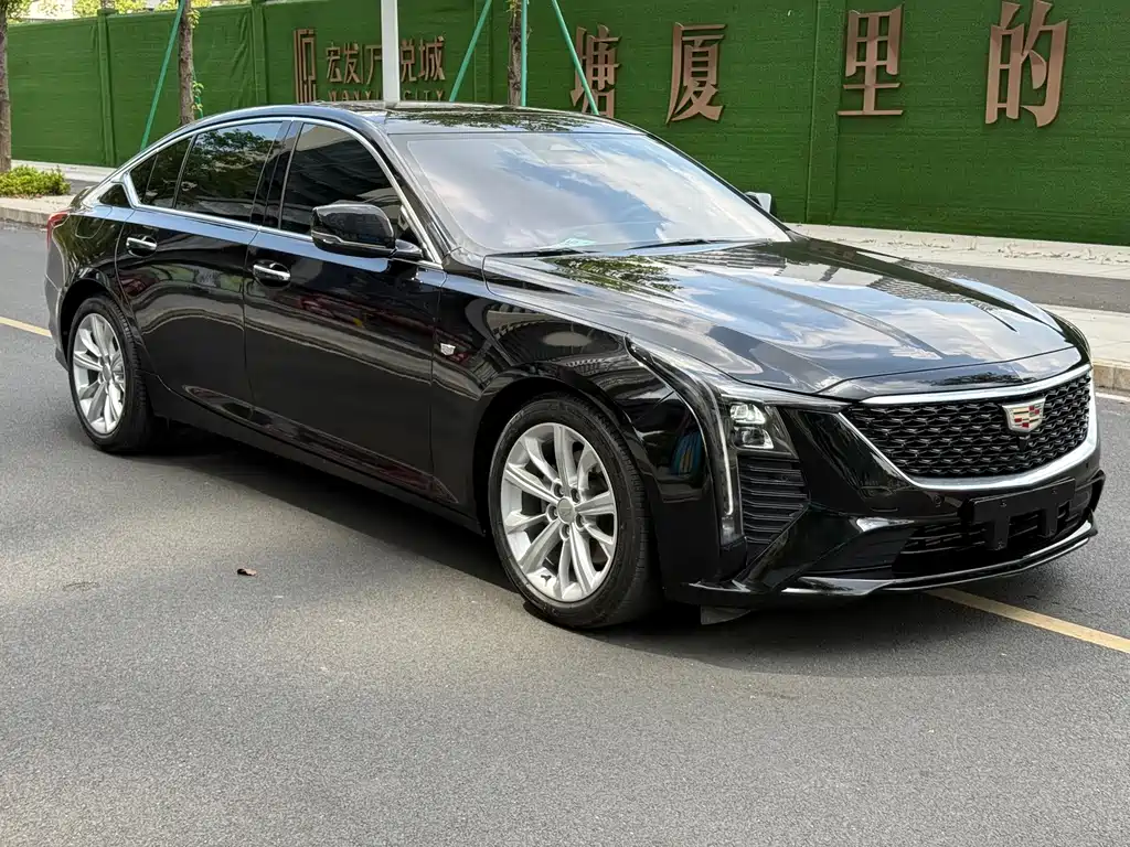 Cadillac CT5 — фото 3