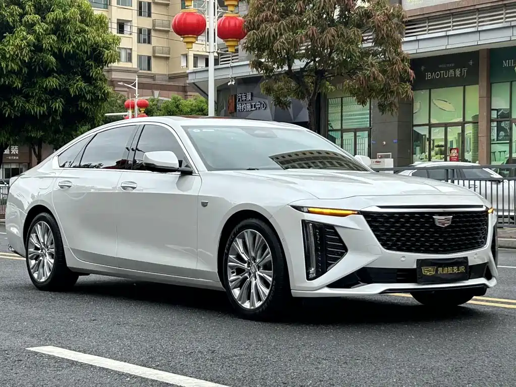 Cadillac CT6 — фото 3