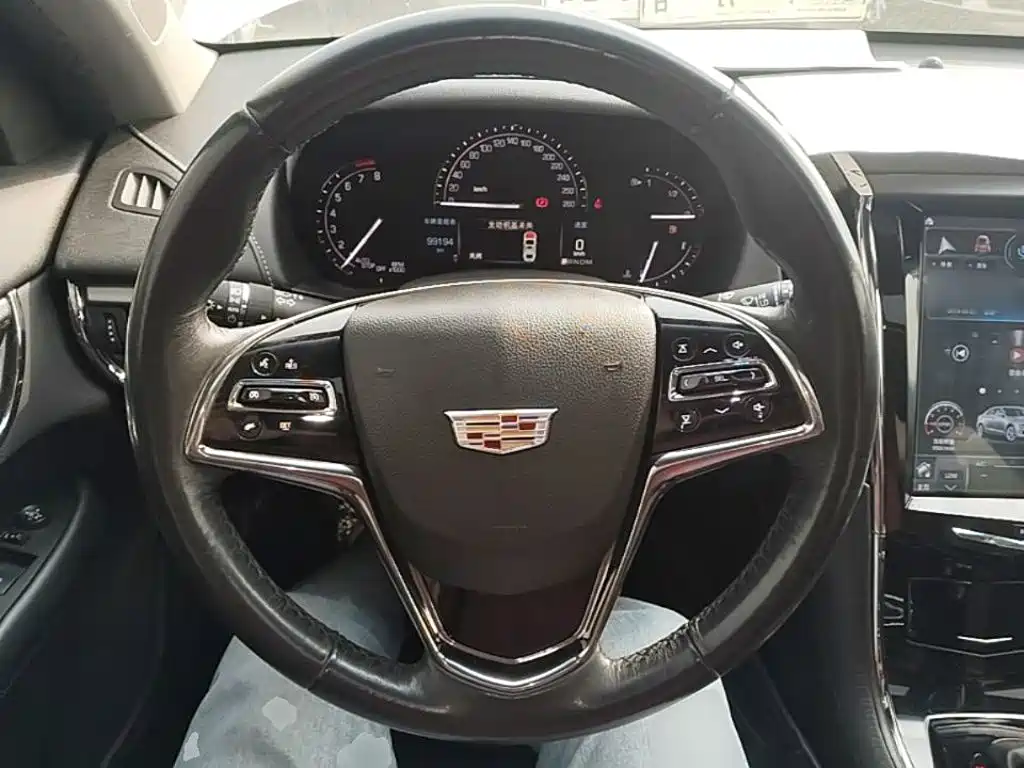 Cadillac ATS-L — фото 11
