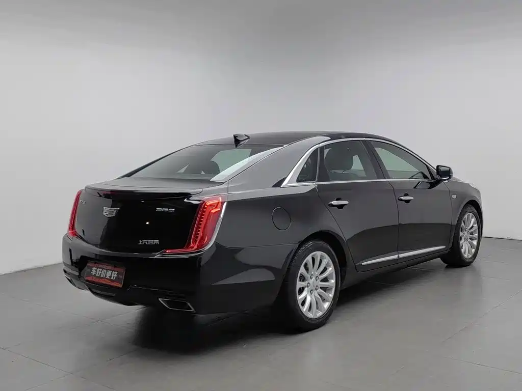 Cadillac XTS — фото 2