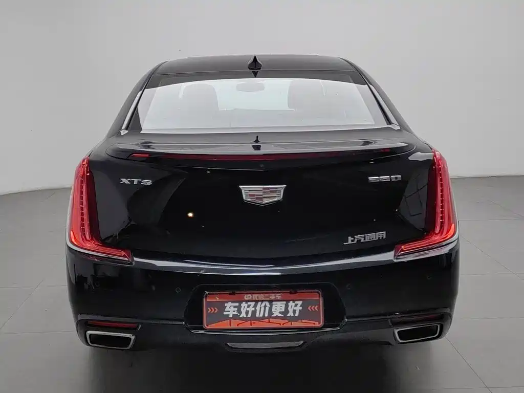 Cadillac XTS — фото 4