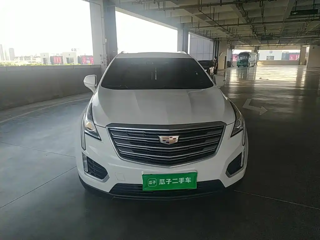 Cadillac XT5 — фото 2