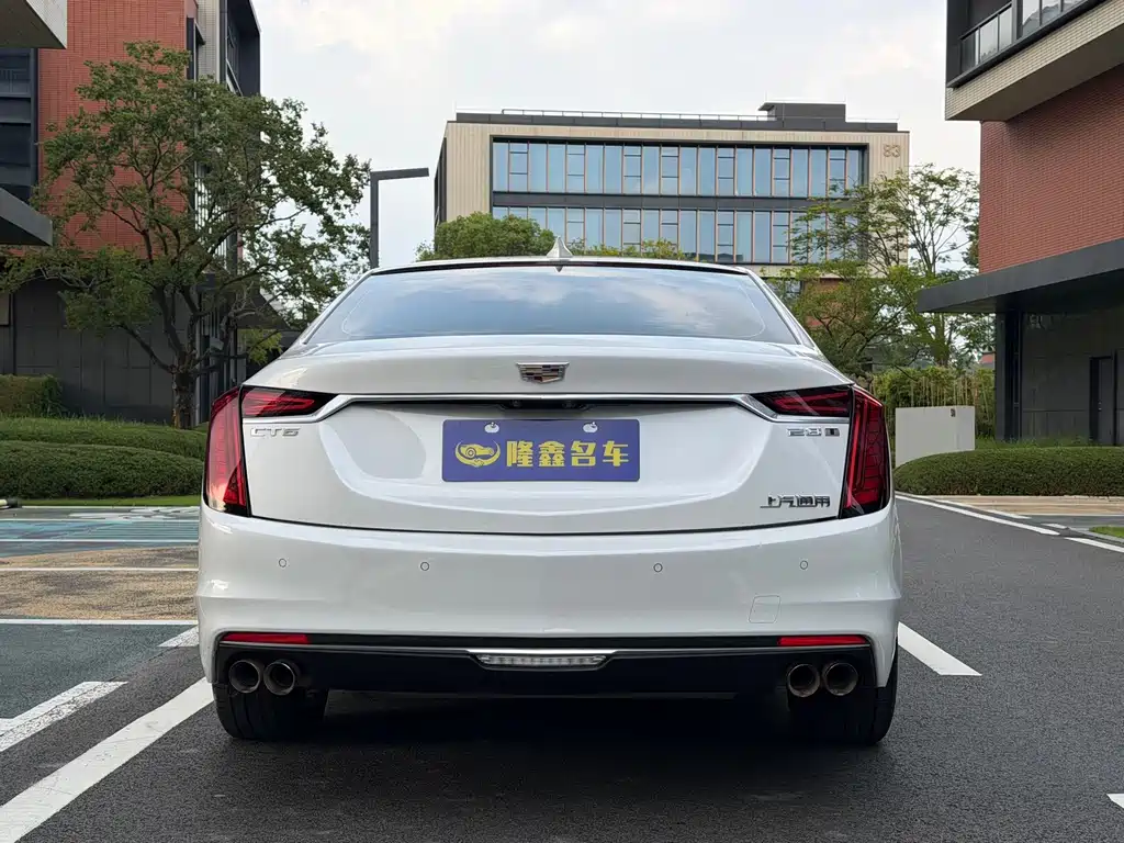 Cadillac CT6 — фото 6