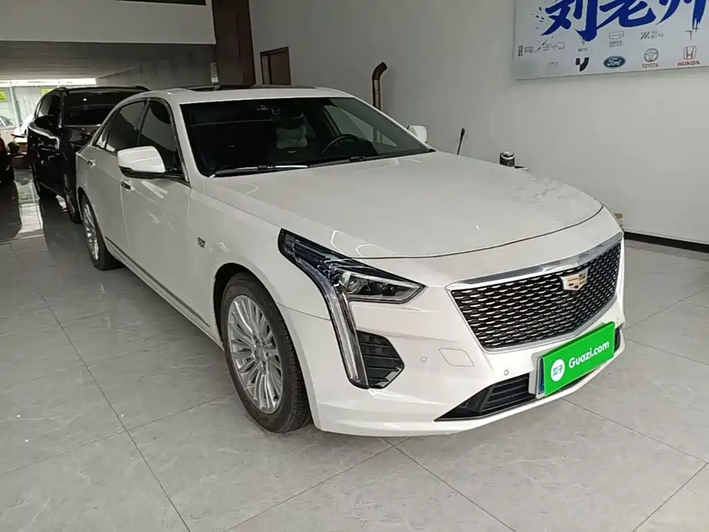 Cadillac CT6 — фото 4