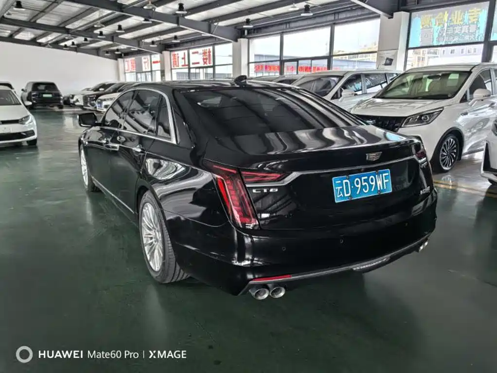 Cadillac CT6 — фото 5