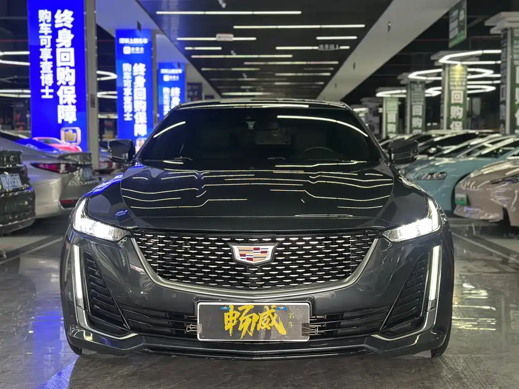Cadillac CT5 — фото 2
