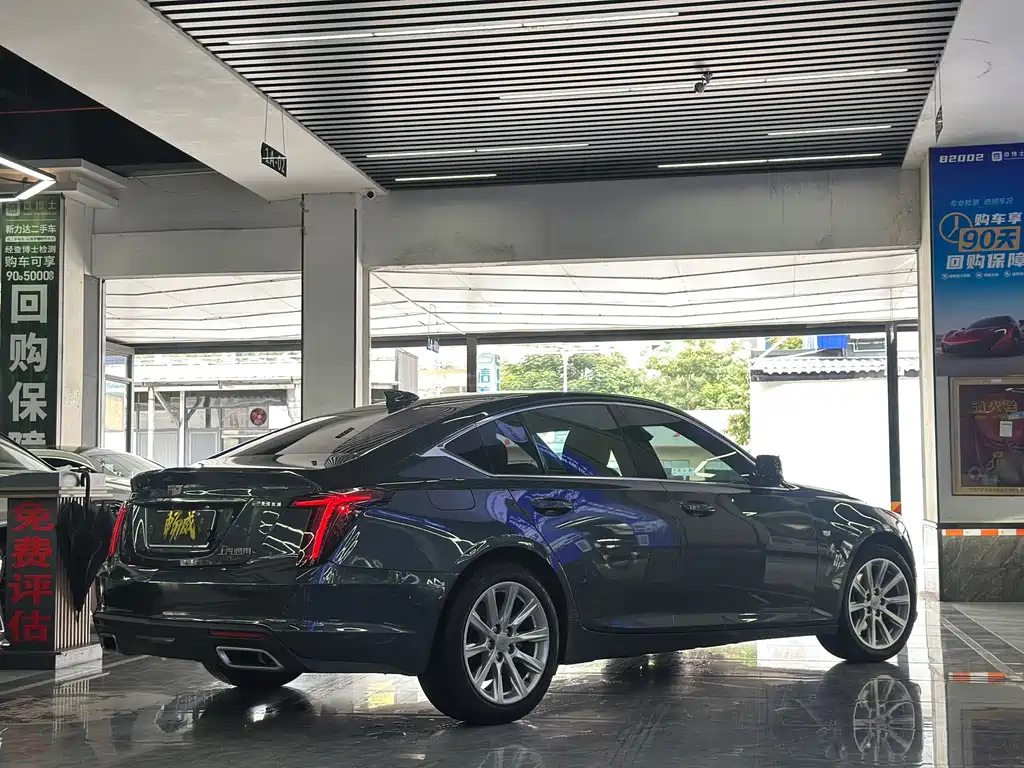 Cadillac CT5 — фото 6