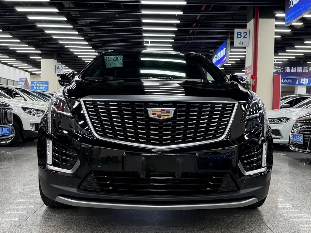 Cadillac XT5 — фото 2