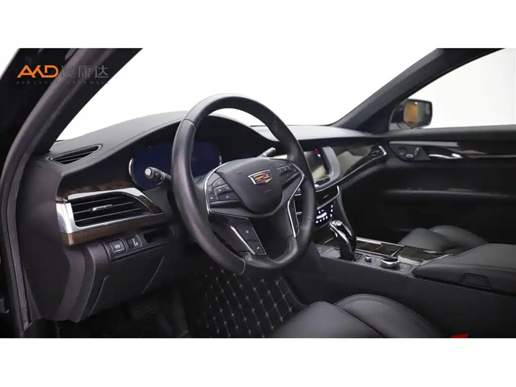 Cadillac CT6 — фото 6